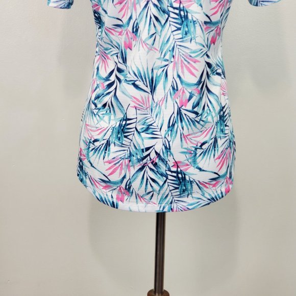 Reel Legends V-Neck Palm Leaf Pattern Short Sleeve Fishing Top, Size S - Picture 9 of 11